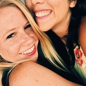 Meet your Posher, Eve